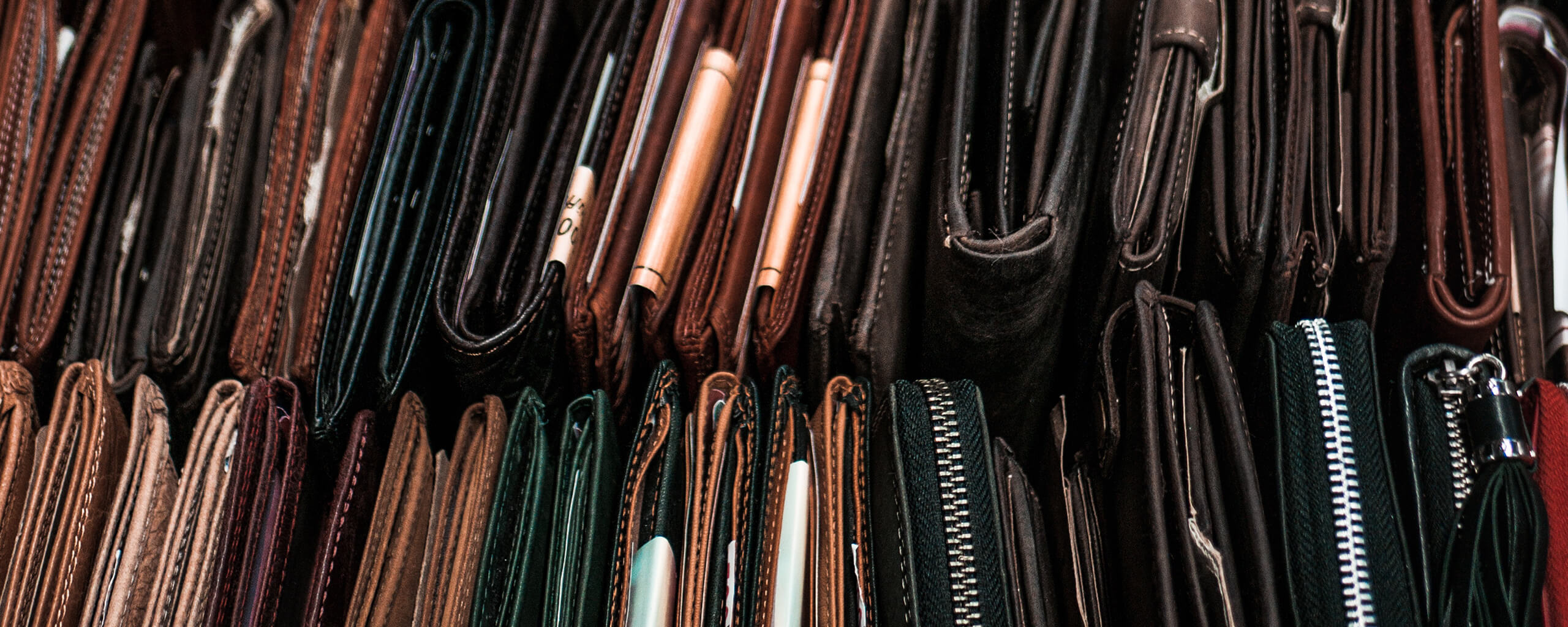 many wallets on 2 rows