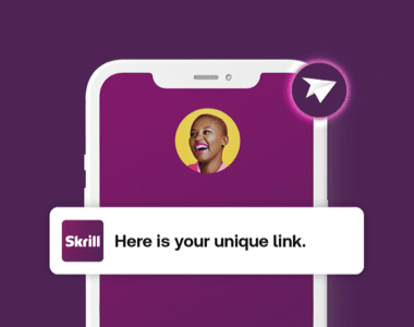 Skrill app screen with invite friends share link
